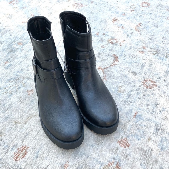 Zodiac Miller 2 NWT New Moto Buckled Lug-Sole Boots Sz 10 - Picture 2 of 6